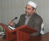 “Allah’a Namazla Siğinin”